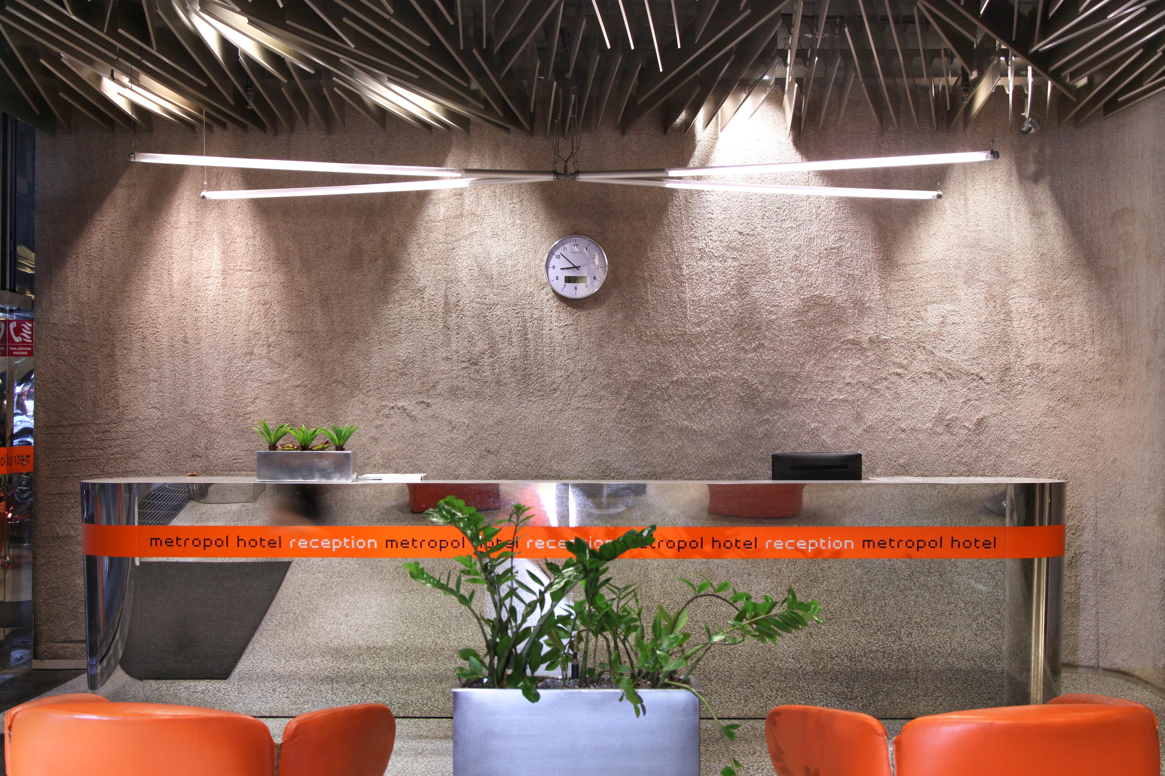 Отель Metropol Design Old Town 4*